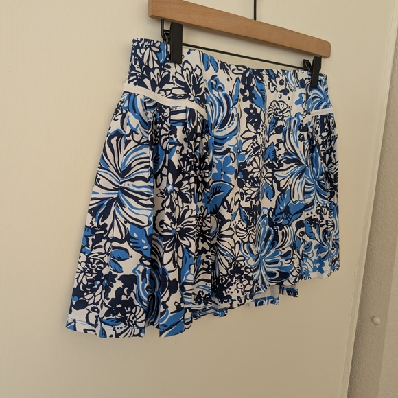 Lilly Pulitzer Womens M Luxletic Bacio Skort Blue Floral Activewear Golf Tennis - Picture 2 of 6